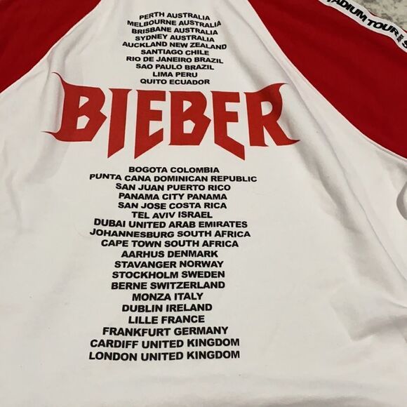 JUSTIN BIEBER Crop Hoodie Purpose Tour Size L red white in color - Picture 5 of 10